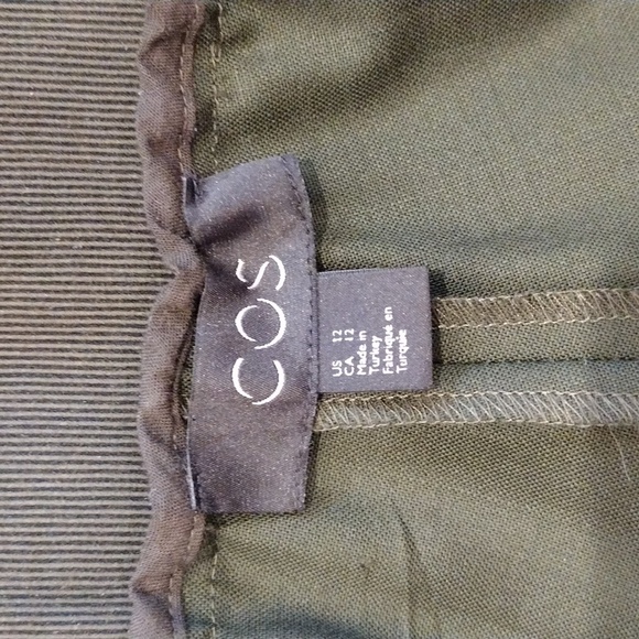 COS women's wool tailored dark green straight leg pants. GUC with one flaw. Size - Picture 8 of 10